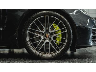 Porsche Panamera 4 Premium E-Hybrid ปี 2022 ไมล์ 28,xxx Km รูปที่ 4